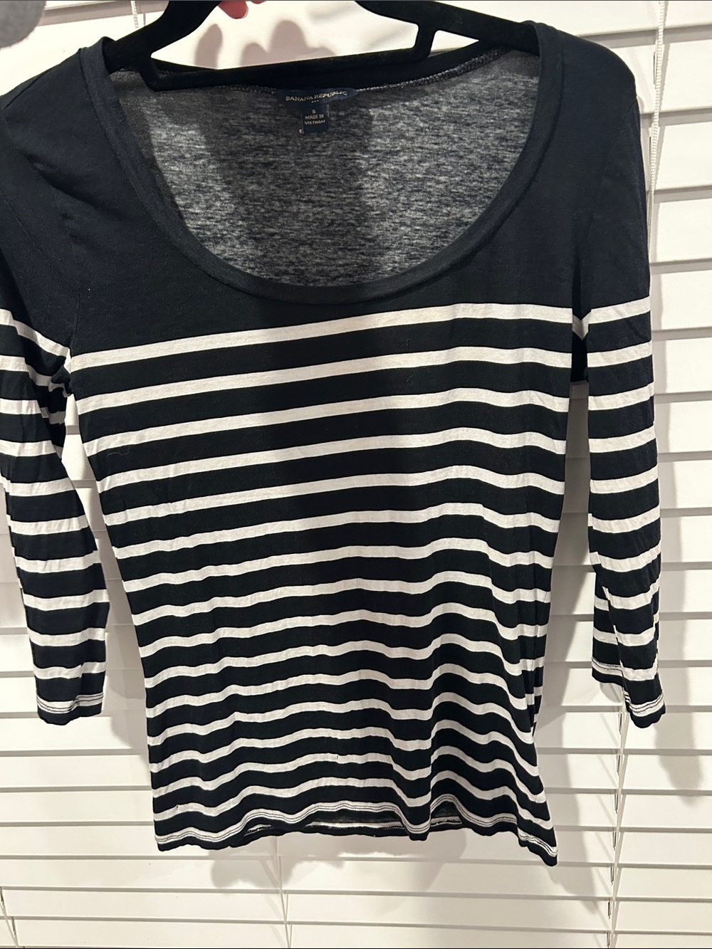 Banana Republic Black and White Striped Scoop Neck Long Sleeve Top